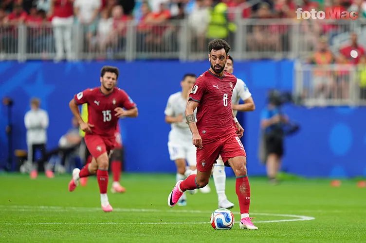 Bruno Fernandes'ten Galatasaray'a yeşil ışık! İstediği sayı... 8 bruno fernandesten galatasaraya yesil isik istedigi sayi 6 qI5Eb3Oz