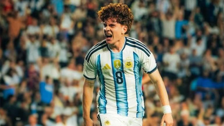 Bütün İngiltere ona düşman: Chelsea’nin yeni transferi 2 butun ingiltere ona dusman chelseanin yeni transferi 0