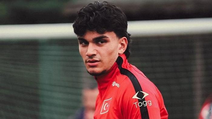 Can Uzun Fenerbahçe yolunda! Transferde yılın çalımı 2 can uzun fenerbahce yolunda transferde yilin calimi 0 z8nIUqK8