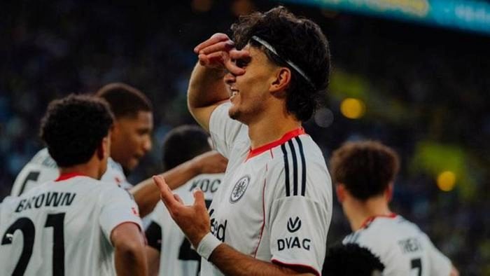 Can Uzun Fenerbahçe yolunda! Transferde yılın çalımı 3 can uzun fenerbahce yolunda transferde yilin calimi 1 wKjfEMES