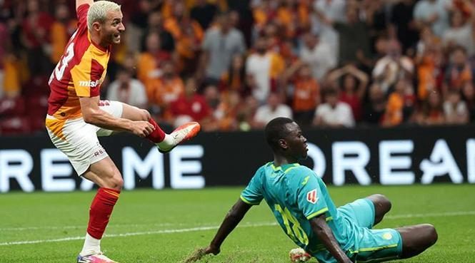 CANLI | Aslan'ın son provası da tatsız... (ÖZET) Galatasaray - Villarreal maç sonucu 1-2 5 canli aslanin son provasi da tatsiz ozet galatasaray villarreal mac sonucu 1 2 DbCZKzGF
