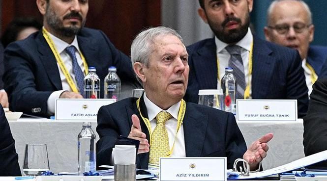 CANLI| Fenerbahçe Başkanı Aziz Yıldırım'dan sert kelamlar: 'Hırsız yakalamaya gelmedim!' 3 canli fenerbahce baskani aziz yildirimdan sert kelamlar hirsiz yakalamaya gelmedim 1 gfkYBZNf