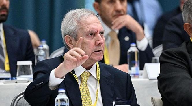 CANLI| Fenerbahçe Başkanı Aziz Yıldırım'dan transfer açıklaması: 'Bu hafta santrfor transferini bitiyor' | Ertan Torunoğulları ve Acun Ilıcalı'ya sert çıkış 6 canli fenerbahce baskani aziz yildirimdan transfer aciklamasi bu hafta santrfor transferini bitiyor ertan l9DAkpsP