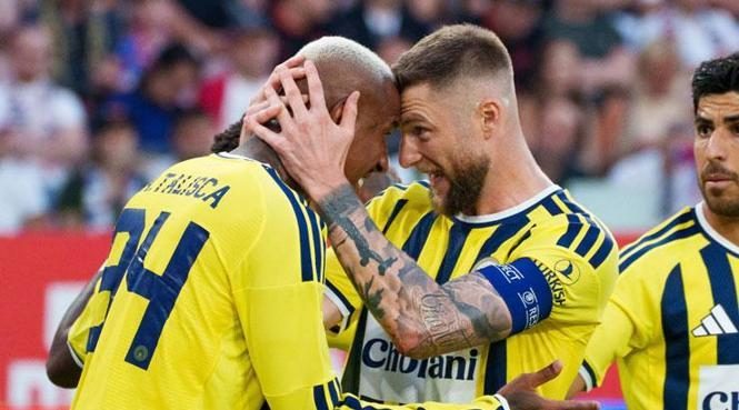 CANLI | Fenerbahçe Polonya'da turladı, 3. tıptaki rakip aşikâr oldu... Gornik Zabrze - Fenerbahçe maç sonucu 1-1 8 canli fenerbahce polonyada turladi 3 tiptaki rakip asik r oldu gornik zabrze fenerbahce