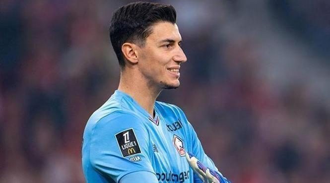 canli galatasaray durdu durdu turnayi gozunden vurdu dunyaca unlu orta saha geliyor 8 fDJaWA4I