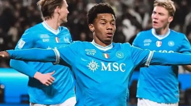 CANLI | Galatasaray Napoli'nin yıldızına talip! Transferde son dakika 4 canli galatasaray napolinin yildizina talip transferde son dakika 2