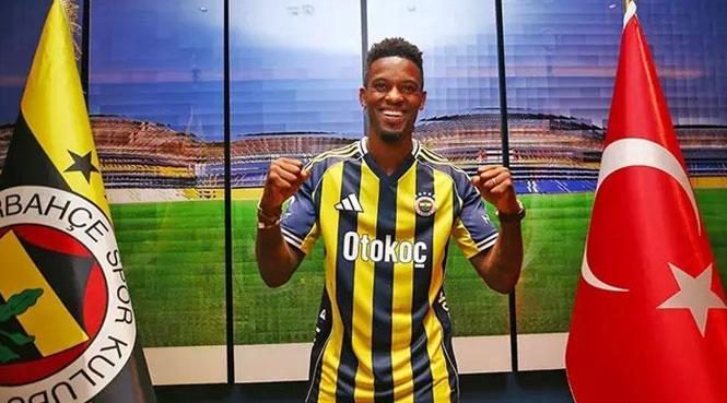 canli gece yarisi ortaligi karistiran leao iddiasi ne fenerbahce ne de galatasaray qbI7lXLh
