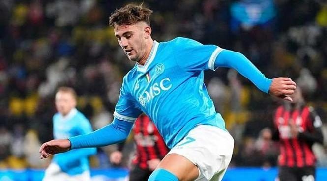 canli istanbul devinden yusuf akcicek bombasi transferde buyuk surpriz 1 fQhtJM4h