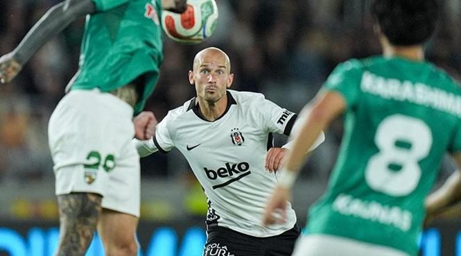 canli mutabakat yakin besiktasta vaclav cernynin yeni adresi asik r oluyor 0 Q8wHzCaW