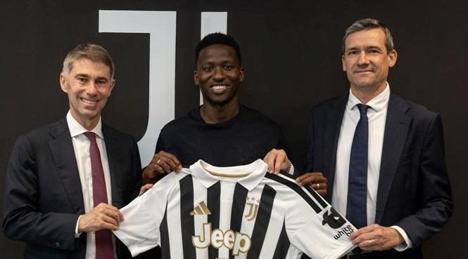 CANLI TRANSFER | Fenerbahçe'ye transferde berbat haber! Ethan Nwaneri imzayı attı... 11 canli transfer fenerbahceye transferde berbat haber ethan nwaneri imzayi atti 9 junEkkjz