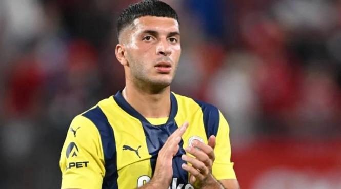 CANLI TRANSFER | Galatasaray peşindeydi! Nathan Zeze'de dev rakip çıktı 8 canli transfer galatasaray pesindeydi nathan zezede dev rakip cikti 6 aybLtYYE