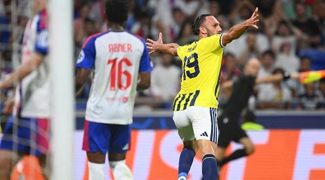 canli ve fenerbahce sampiyonlar liginde hasret sona erdi fransada tip bizim mac ozeti Pi49pK1u