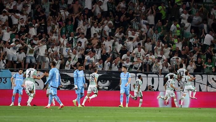 'Ciddi bir alarm!' Spor müellifleri Trabzonspor'un Avrupa Ligi'ne vedasını yorumladı 'Defolar ortaya çıkıyor' 6 ciddi bir alarm spor muellifleri trabzonsporun avrupa ligine vedasini yorumladi defolar ortaya cikiyor 4 p6iTCT1l