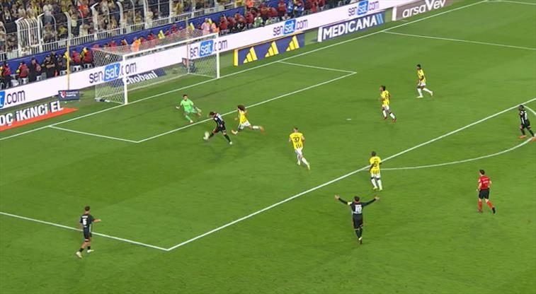 Çok net pozisyon! Vlahovic karşı karşıya kaçırdı 1 cok net pozisyon vlahovic karsi karsiya kacirdi EKYfpmL8