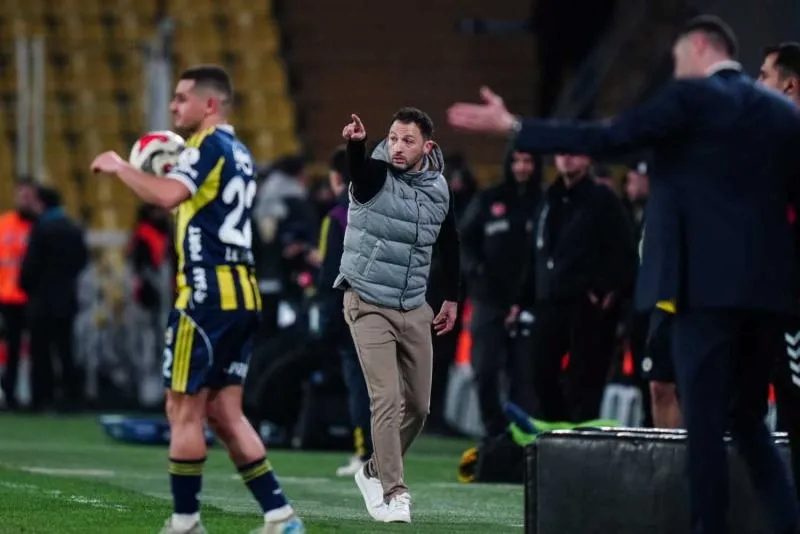 Domenico Tedesco'dan Fenerbahçe itirafı! "Hayatım boyunca unutmayacağım" 2 domenico tedescodan fenerbahce itirafi hayatim boyunca unutmayacagim 0 mu3Ce9IM