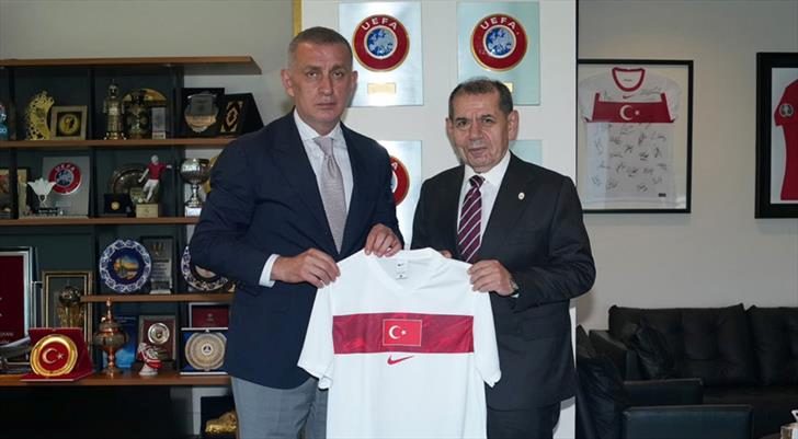 Dursun Özbek'ten TFF Başkanı Hacıosmanoğlu'na ziyaret 1 dursun ozbekten tff baskani haciosmanogluna ziyaret UthdKwK8