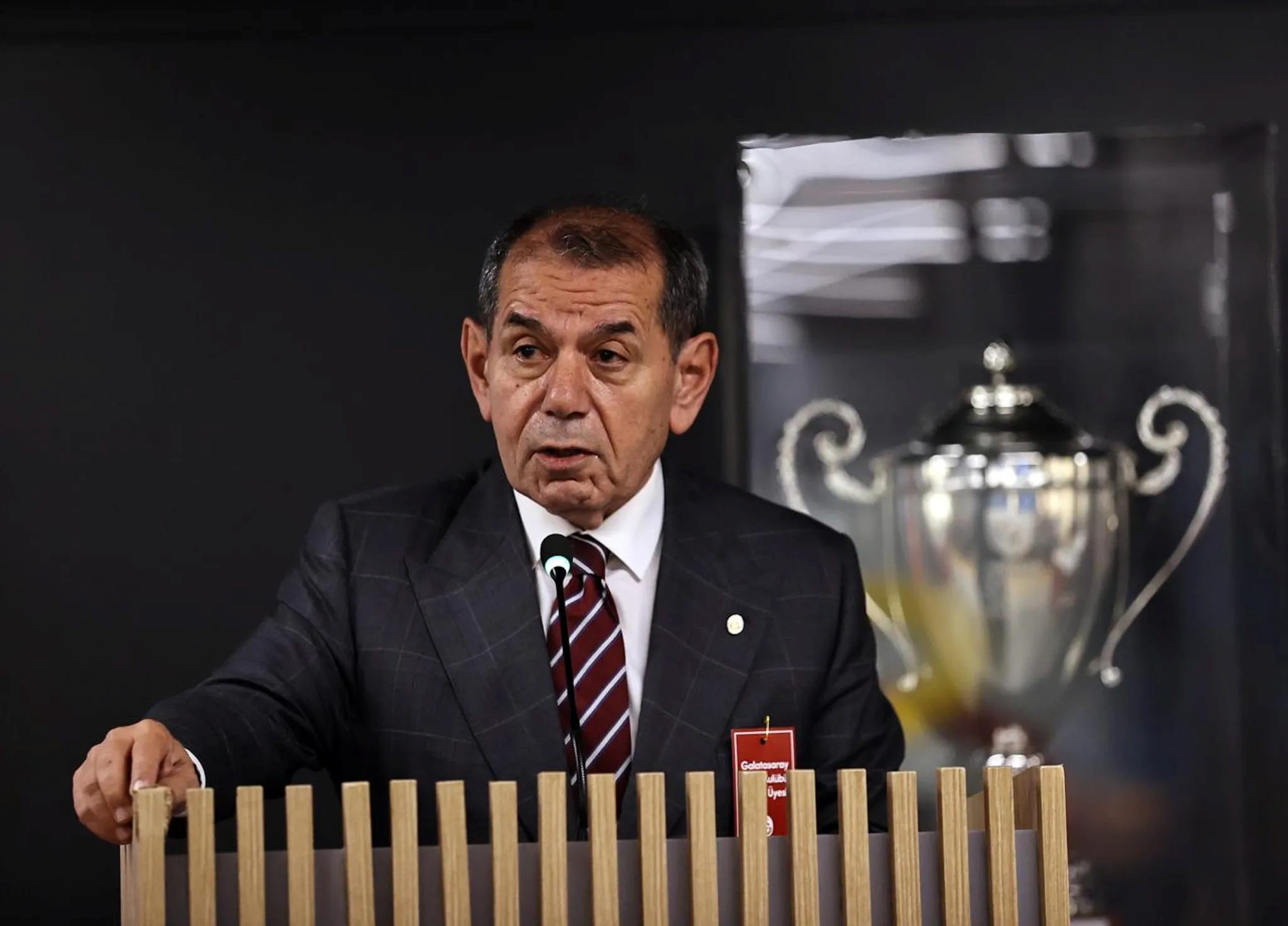 dursun ozbekten transfer tenkitlerine karsilik aradaki fark yaklasik 50 milyon euro 6 8twmeATt