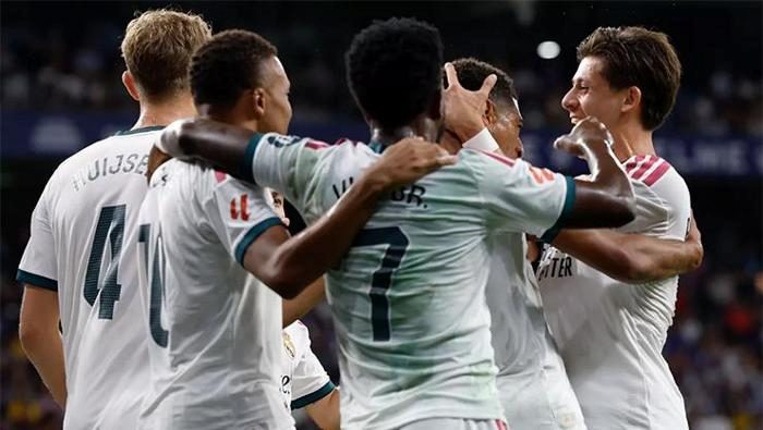 Efsane isim Mourinho'yu bombaladı 'Jude Bellingham için Arda Güler'i sebep feda ediyorsun?' 3 efsane isim mourinhoyu bombaladi jude bellingham icin arda guleri sebep feda ediyorsun 1 G5U36IXy