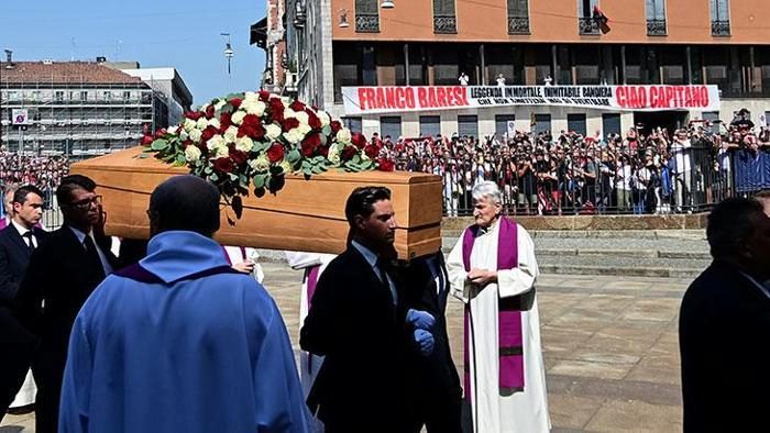 Efsaneye veda; Milan, Franco Baresi'yi uğurladı 2 efsaneye veda milan franco baresiyi ugurladi 0 e8EXgzVs
