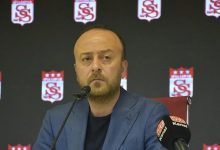 Ekenler Beton Sivasspor Başkanı Burak Özçoban: VAR hakemi sinema mi izliyor? 13 ekenler beton sivasspor baskani burak ozcoban var hakemi sinema mi izliyor c4CNegtc