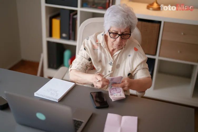 Emekli banka promosyonları 2026 | Hangi banka ne kadar veriyor? En yüksek hangisi? 3 emekli banka promosyonlari 2026 hangi banka ne kadar veriyor en yuksek hangisi 1 dkwDf9vH