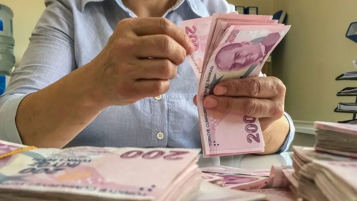 Emekli maaş artırım farkları ne vakit yatacak? SGK tarih verdi! 1 emekli maas artirim farklari ne vakit yatacak sgk tarih verdi