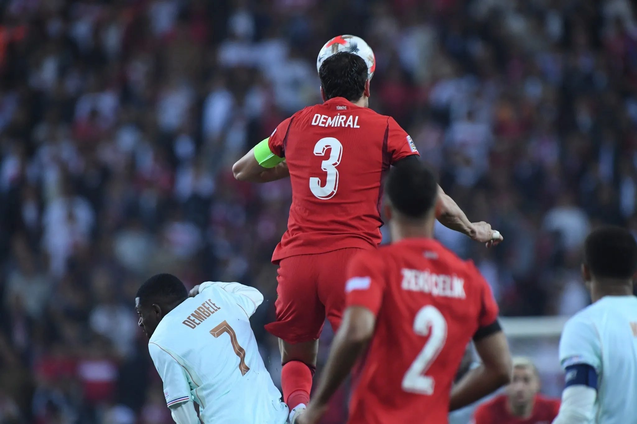 Fatih Terim'den Vincenzo Montella övgüsü! "Kendi fikirleri olan bir teknik adam" 13 fatih terimden vincenzo montella ovgusu kendi fikirleri olan bir teknik adam 11 CjLbFdjL