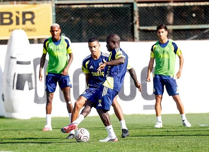 FB MAÇI CANLI | Gençlerbirliği-Fenerbahçe maçı ne vakit? Saat kaçta, hangi kanalda? 4 fb maci canli genclerbirligi fenerbahce maci ne vakit saat kacta hangi kanalda 2 9SCvGDIT