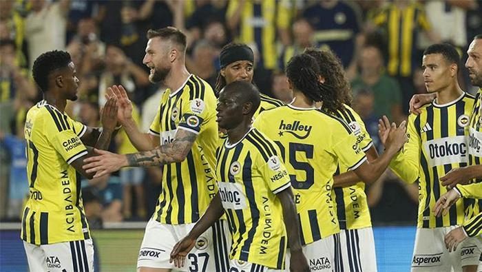 fenerbahce cephesinden leao yaniti baris gokturk soruyu duyar duymaz 0 IJGHgz4z