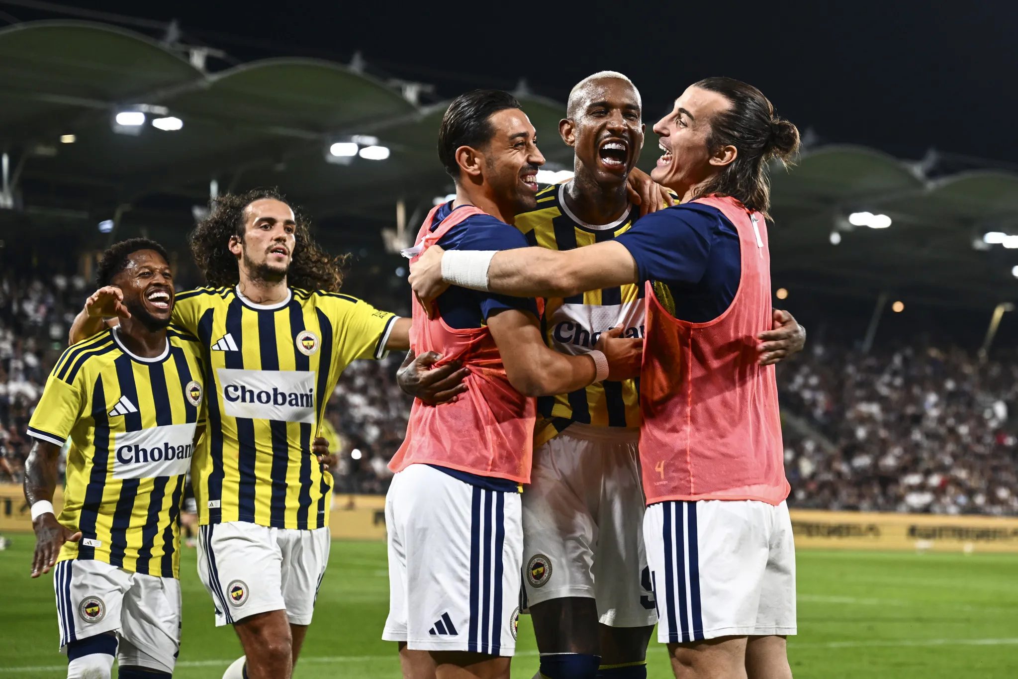 Fenerbahçe Devler Ligi hasretine son vermek için sahada! İşte İsmail Kartal'ın Lyon maçı mümkün 11'i 8 fenerbahce devler ligi hasretine son vermek icin sahada iste ismail kartalin lyon maci mumkun 4HLKObDI