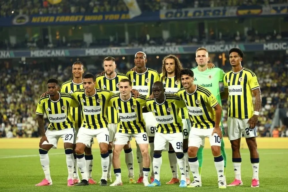 Fenerbahçe Devler Ligi hasretine son vermek için sahada! İşte İsmail Kartal'ın Lyon maçı mümkün 11'i 10 fenerbahce devler ligi hasretine son vermek icin sahada iste ismail kartalin lyon maci mumkun K9J4gTjj