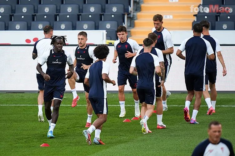 Fenerbahçe-Gornik Zabrze maçı öncesi flaş skor tahmini! 7 fenerbahce gornik zabrze maci oncesi flas skor tahmini 5 iUpEuV22