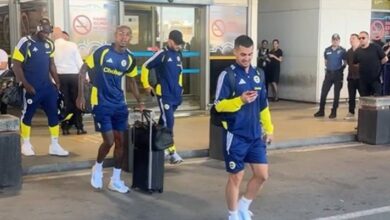 Fenerbahçe kafilesi yurda döndü 4 fenerbahce kafilesi yurda dondu khNm16Hu