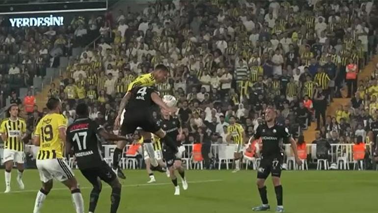 Fenerbahçe-Konyaspor maçının VAR kayıtları açıklandı! 'Vücudundan genişlemiş' 2 fenerbahce konyaspor macinin var kayitlari aciklandi vucudundan genislemis 0 XwKk5B6Q