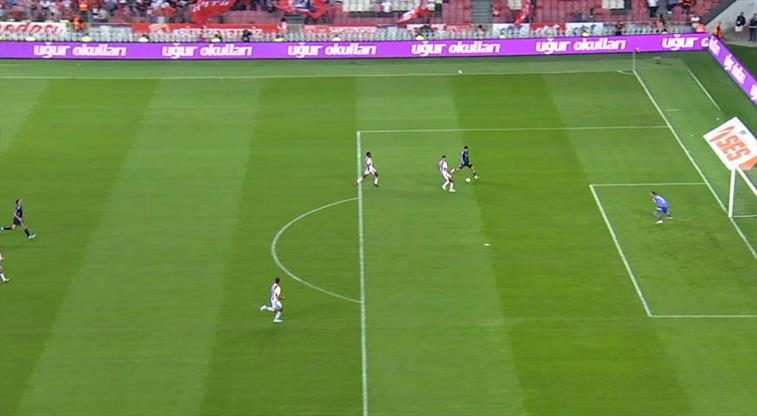 Fenerbahçe, Oğuz ve Vedat ile tehlikeli geldi! 1 fenerbahce oguz ve vedat ile tehlikeli geldi 7SVacfMA