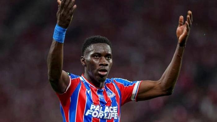 Fenerbahçe, Rafael Leao'nun alternatifini belirledi! Maksat Premier Lig'in 45 milyon euro'luk yıldızı... 5 fenerbahce rafael leaonun alternatifini belirledi maksat premier ligin 45 milyon euroluk yildizi 3 SB519hBI
