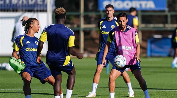 Fenerbahçe, Roma maçına hazır 1 fenerbahce roma macina hazir