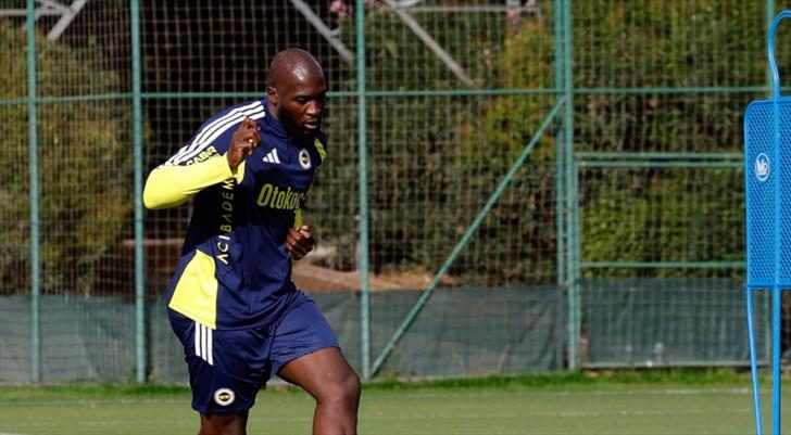 Fenerbahçe, Samsunspor maçının hazırlıklarını sürdürdü 1 fenerbahce samsunspor macinin hazirliklarini surdurdu vVkEkQTg