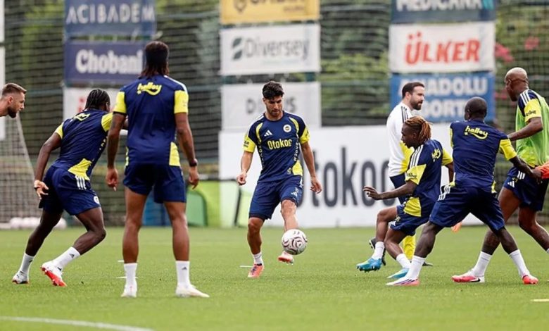 Fenerbahçe, Sturm Graz maçı kamp takımını açıkladı! 1 fenerbahce sturm graz maci kamp takimini acikladi 54KYjvSw
