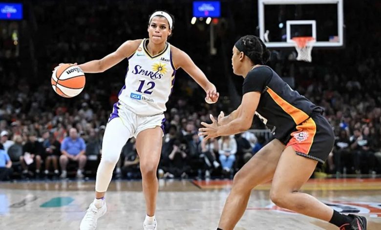 fenerbahce tarfin kadin basketbol takimi fransiz oyuncu anglomayi takimina katti vpsIm7rF