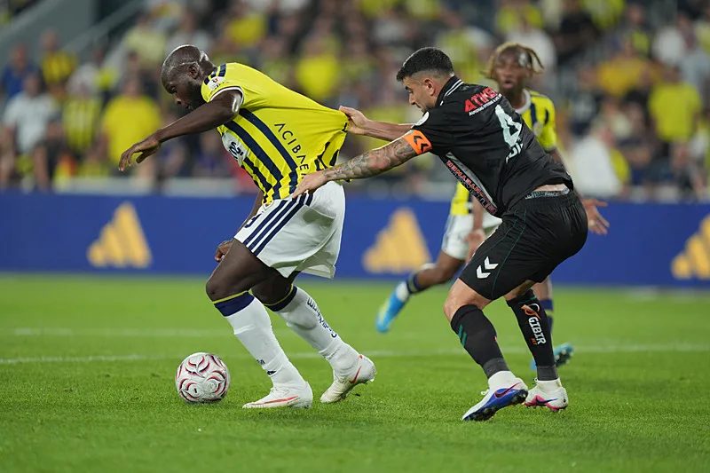 Fenerbahçe transferde masadan kalkmıştı! İşte idarenin planı 7 fenerbahce transferde masadan kalkmisti iste idarenin plani 5 292Frlm3