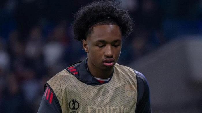 fenerbahce transferi bitiriyor lyon malick fofananin fiyatini belirledi 0 OscXCfVk