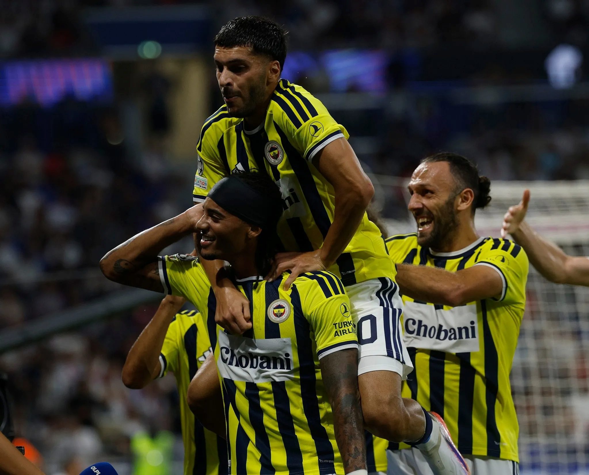 Fenerbahçe transferin son gününde bombayı patlatıyor! Ve geri sayım başladı 5 fenerbahce transferin son gununde bombayi patlatiyor ve geri sayim basladi 3 2Aq1IWFX