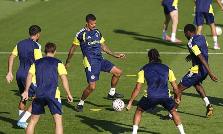 Fenerbahçe UEFA listesini güncelledi! Greenwood ve Ake... 1 fenerbahce uefa listesini guncelledi greenwood ve ake 6sf255ei