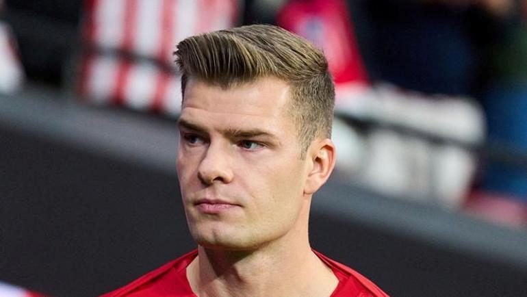 Fenerbahçe ve Beşiktaş derken Alexander Sörloth'a büyük şok! Alanlardan uzak kalacak... 3 fenerbahce ve besiktas derken alexander sorlotha buyuk sok alanlardan uzak kalacak 1 lp5G9BIl