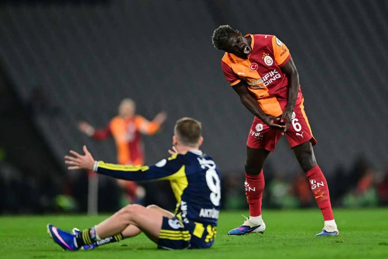 Fenerbahçe ve Galatasaray Şampiyonlar Ligi'nde ne vakit karşılaşabilir? İşte tüm ihtimaller 20 fenerbahce ve galatasaray sampiyonlar liginde ne vakit karsilasabilir iste tum ihtimaller 18 BNFKTDbM
