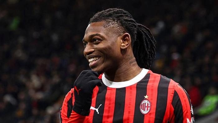Fenerbahçe ve Galatasaray'a Rafael Leao şoku! Türkiye defterini kapattı 3 fenerbahce ve galatasaraya rafael leao soku turkiye defterini kapatti 1 EPVEcDLC