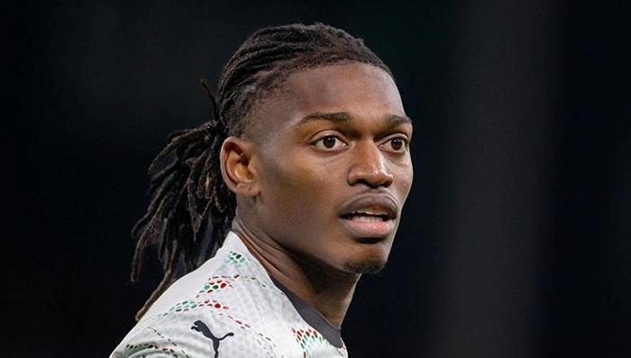 Fenerbahçe ve Galatasaray'a Rafael Leao şoku! Türkiye defterini kapattı 6 fenerbahce ve galatasaraya rafael leao soku turkiye defterini kapatti 4 QrYMA8Ur