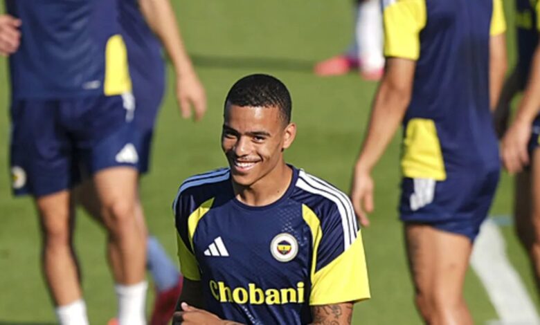Fenerbahçe yeni transferi Mason Greenwood'un lisansını çıkarttı 1 fenerbahce yeni transferi mason greenwoodun lisansini cikartti et2YjFSk