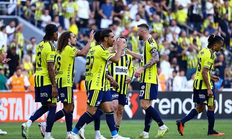 Fenerbahçe’de 13 futbolcu ulusal ekibe çağrıldı 1 fenerbahcede 13 futbolcu ulusal ekibe cagrildi O2yu5tH4